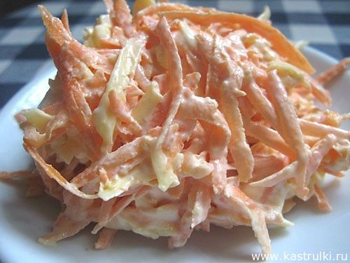 Морковный салат с сыром 
